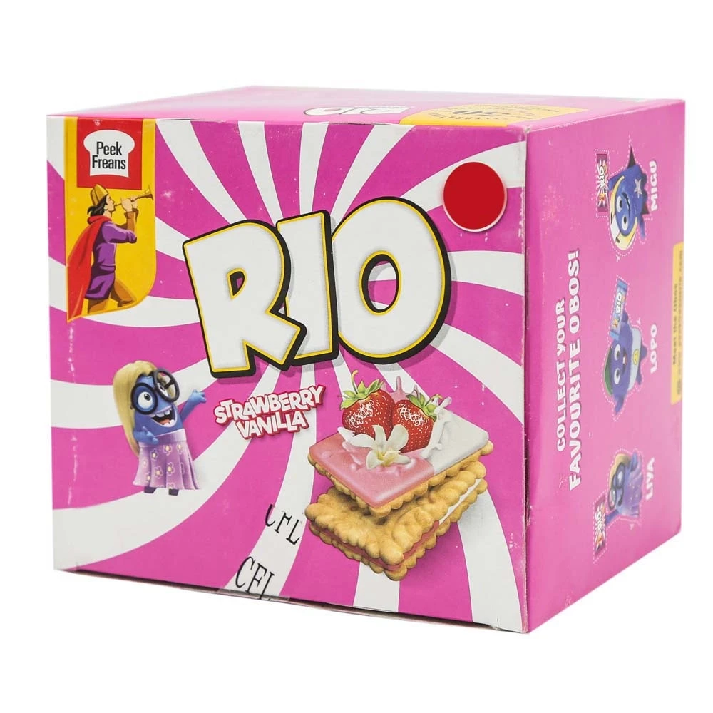 Peek Freans Rio Strawberry & Vanilla Biscuits 12 Munch Pack Box RS. 30