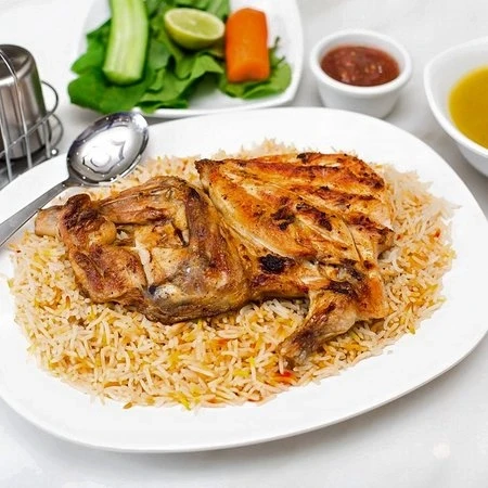 Chicken Madhbi Full