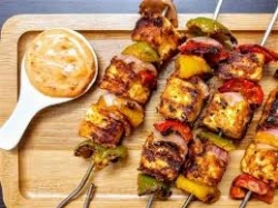 Chicken Achari Boti (10 Pcs Bone)