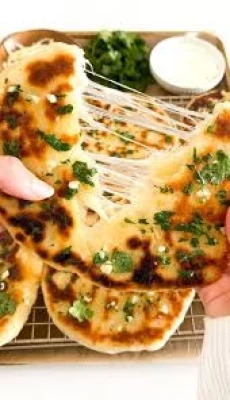 Cheese Naan