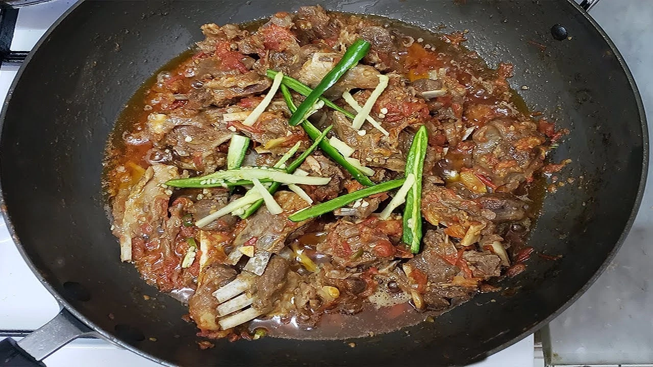 DUMBA SHINWARI KARAHI
