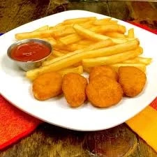 Nuggets With Fries ( 6 pcs)