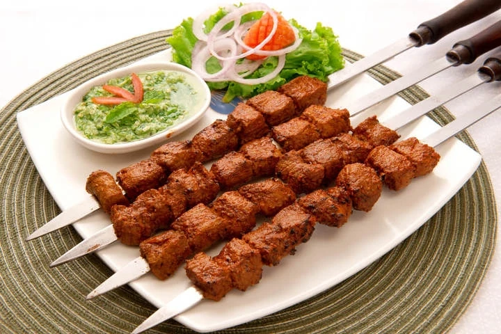 AFGHANI BOTI & SEEKH