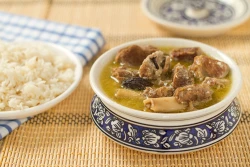MUTTON YAKHNI