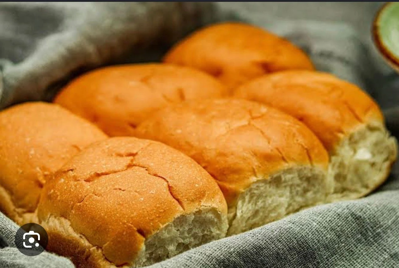 PLAIN BUN