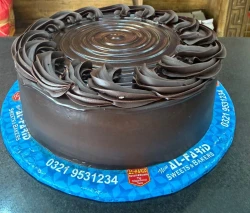 CHOCOLATE FUDGE CAKE