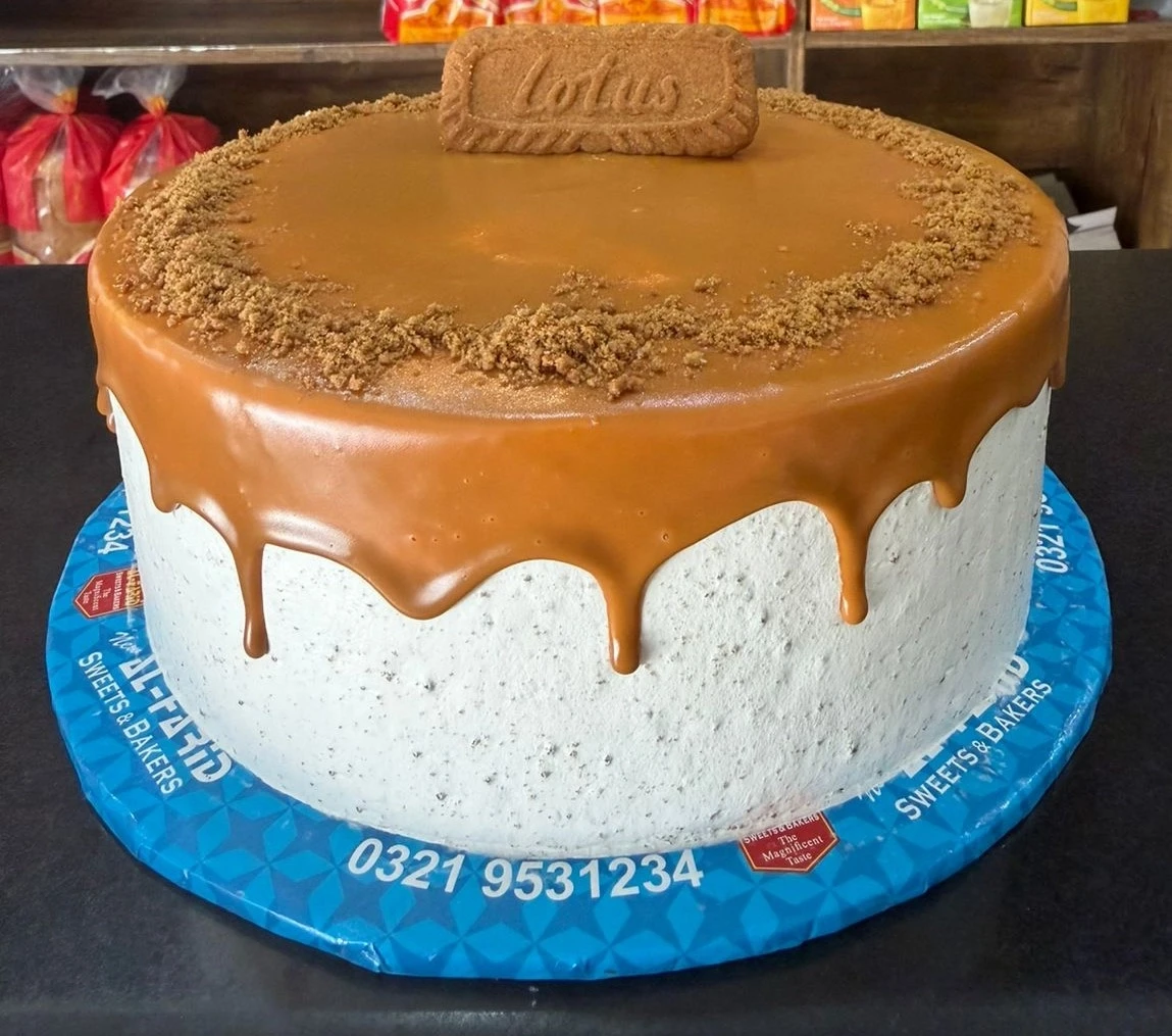 LOTUS CAKE
