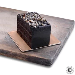 CHOCOLATE FLUDGE PASTRY