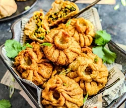 Fried Chicken Momos / Dumplings