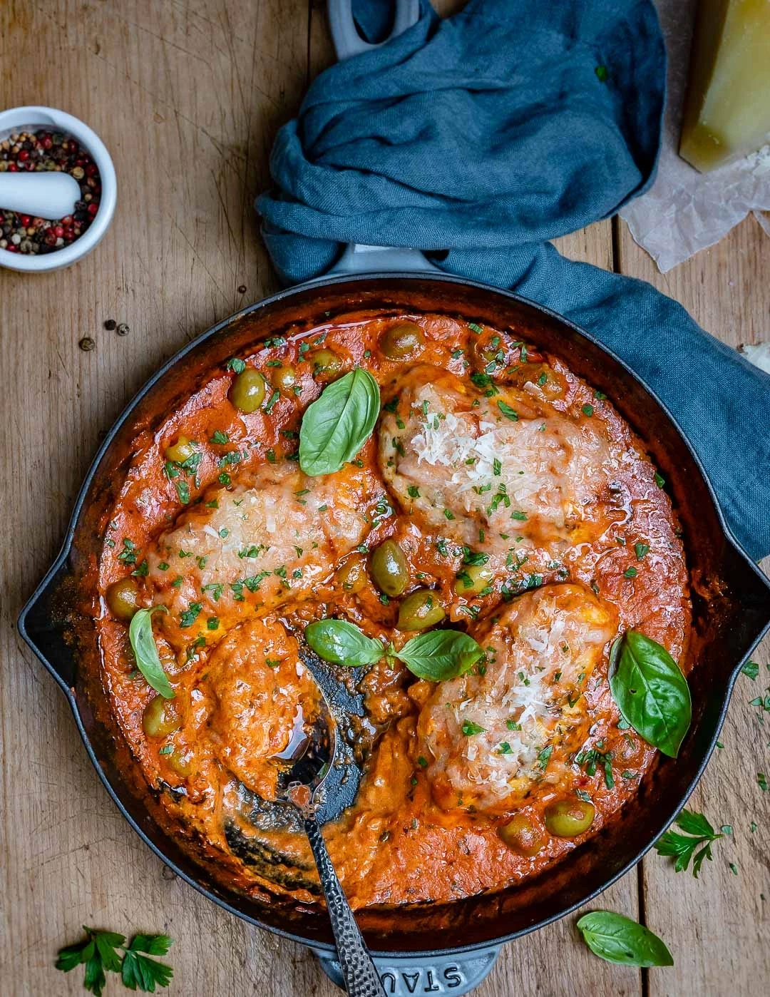 cheesy italian chicken keto